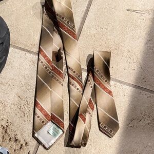 Elegant Brown and Tan Striped Tie